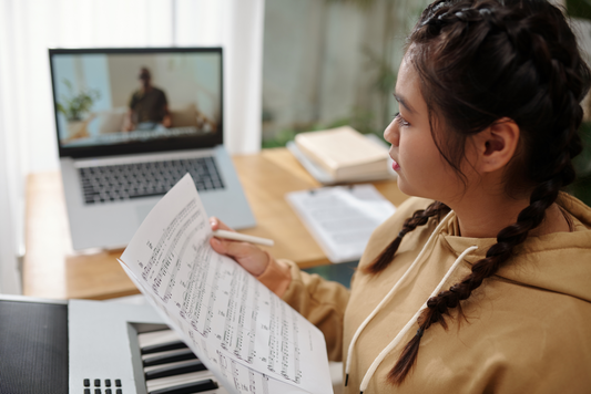 The Impact of Technology on String Instrument Learning and Practice