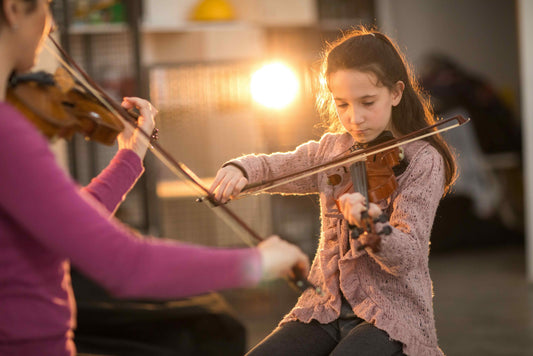 How to Transition from Beginner to Advanced String Instruments: A Practical Guide